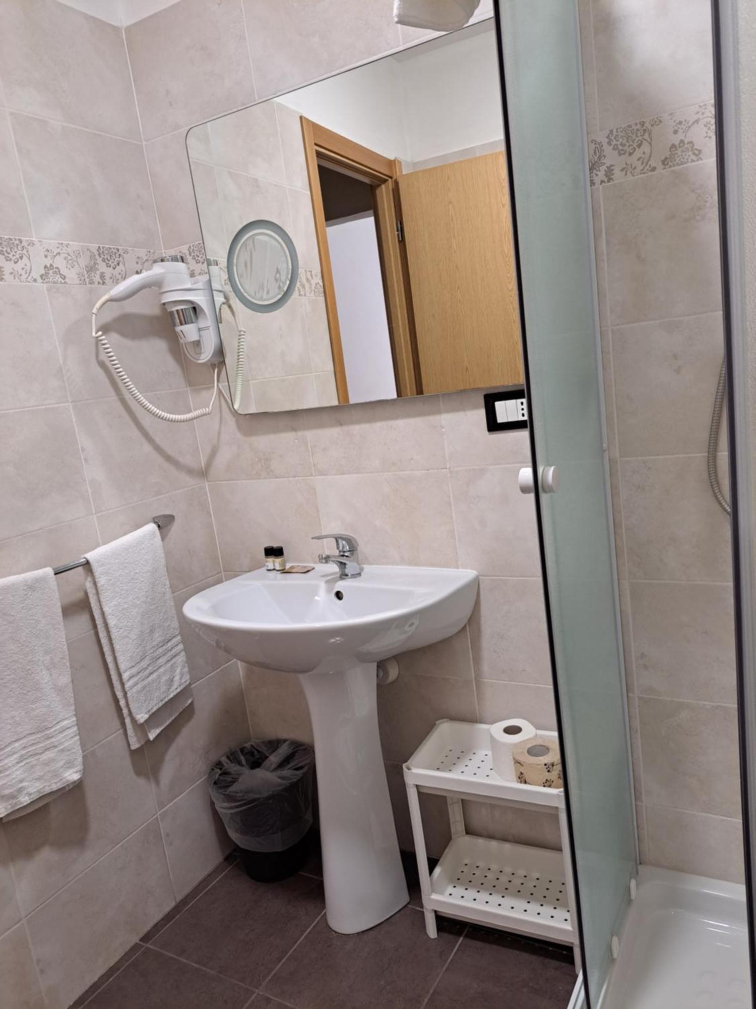 B&B Leonum Φλωρεντία Εξωτερικό φωτογραφία